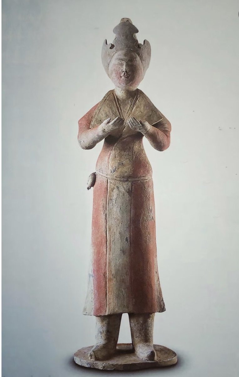 Toghrul994's tweet photo. @kindesthalo Figurine: Discovered in Xi’an, Dazhao District 西安市长安县大兆乡出土。 https://t.co/V6BaGhpUQt