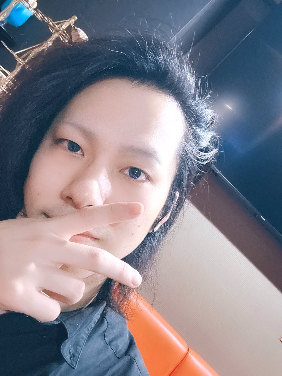 SION_nicobar's tweet photo. おります！
カラオケデー！ https://t.co/Ft5hwYPMQN