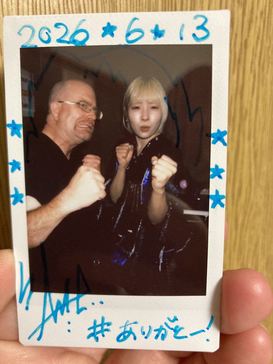 KiddYoshiwatari's tweet photo. AWAKENING 2nd
G8 NUMBER GATEに戻ってもう一度sync-sensを見た。

朱叶さんがステージに出てきた瞬間、ちょっとうるっときた。これが最後か…😢

それでも最前でライブをちゃんと楽しんだ。

朱叶さんが卒業しても、また見に行くからね！

#酒豪しゅかちゃん
#猫に餌付け
#茉莉をまつりたい
#あめらー https://t.co/LSxbPt6DJ9