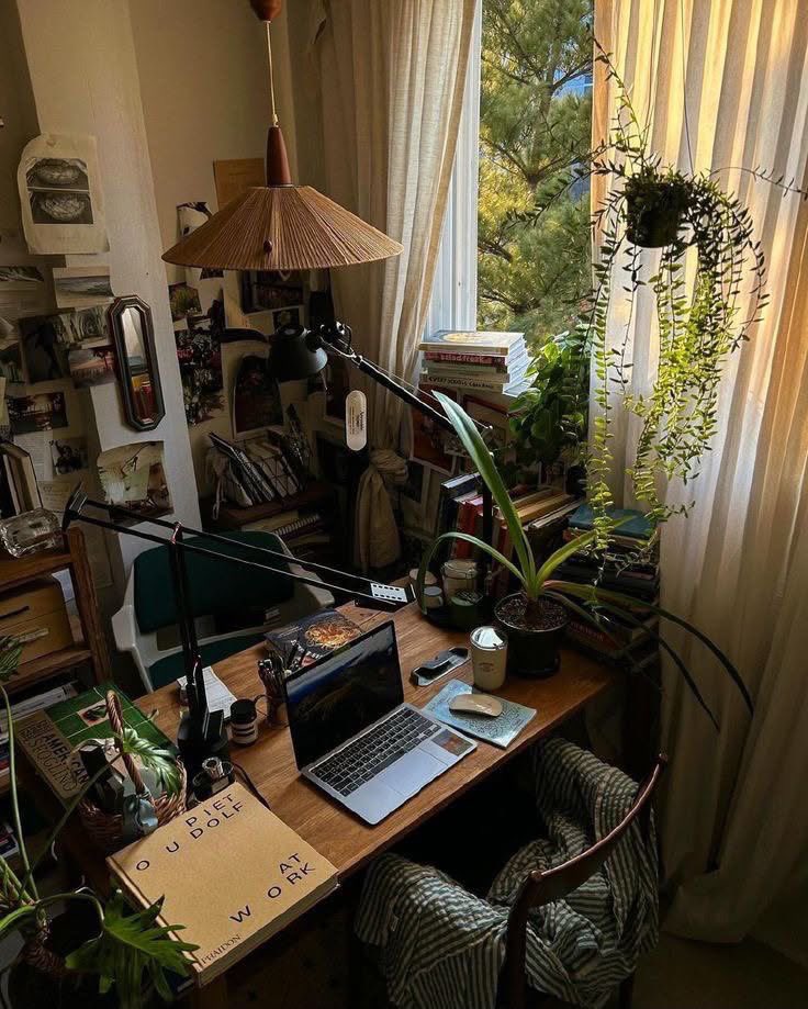 richuwifey's tweet photo. Ideas I’m saving for my future room https://t.co/Hg6ZCJdnPc