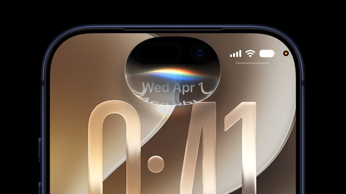 MacRumors's tweet photo. Apple Could Build an OpenClaw Competitor Eventually https://t.co/WBkzJx8BWo https://t.co/C1ocZ7rnxk