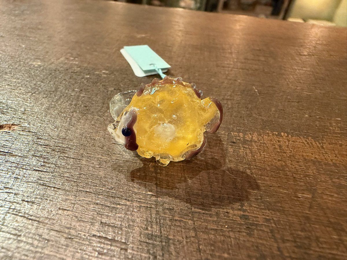 nihirugyu's tweet photo. 聖悟さん納品！チョウチョウウオとヒトデの指輪です。夏にバッチリですね。#ニヒル牛 https://t.co/7rrjMpUxfo