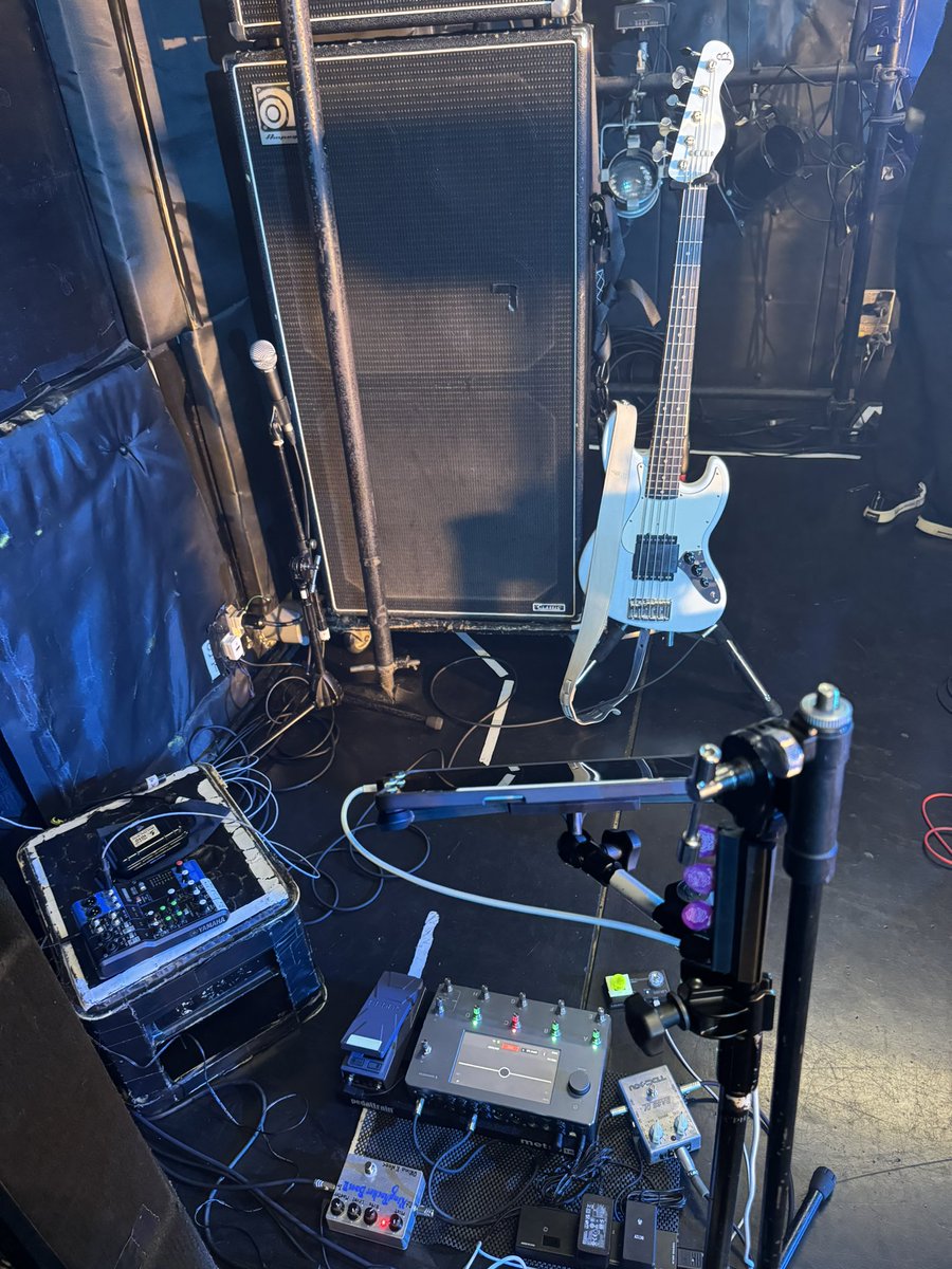 keita_amaze's tweet photo. oroca last ONEMAN LIVE -afterglow-
エレキベースで参加させていただきました!
最高に楽しいライブでした!
活動お疲れ様でした!
#oroca https://t.co/Ywzh5787Ir