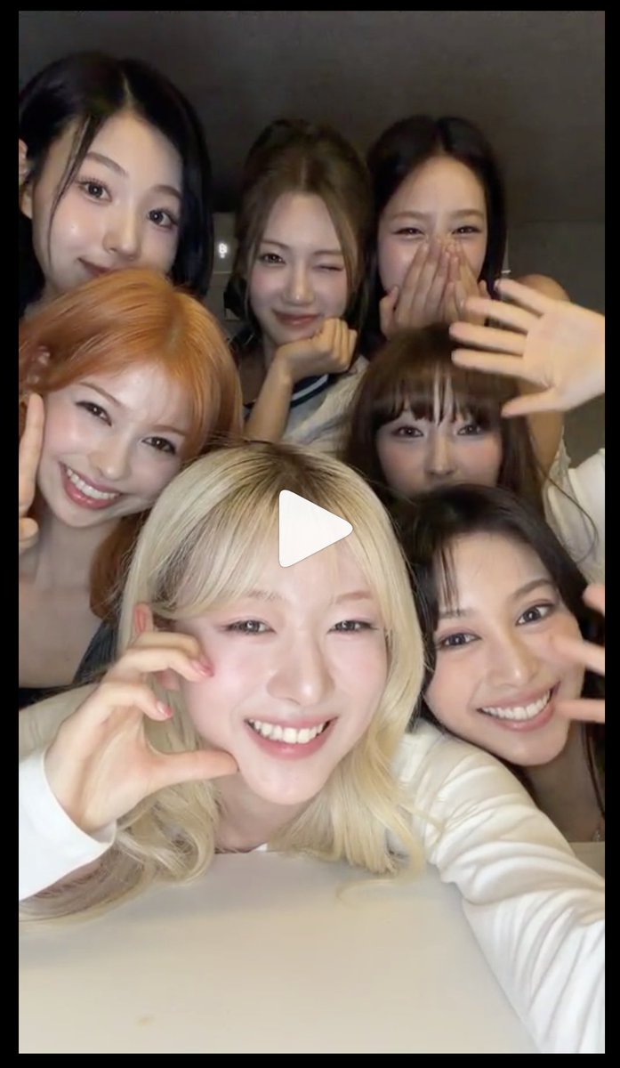 atarnh's tweet photo. 내 앳하트 가족이야...🥺 https://t.co/JxOz0C0AOX