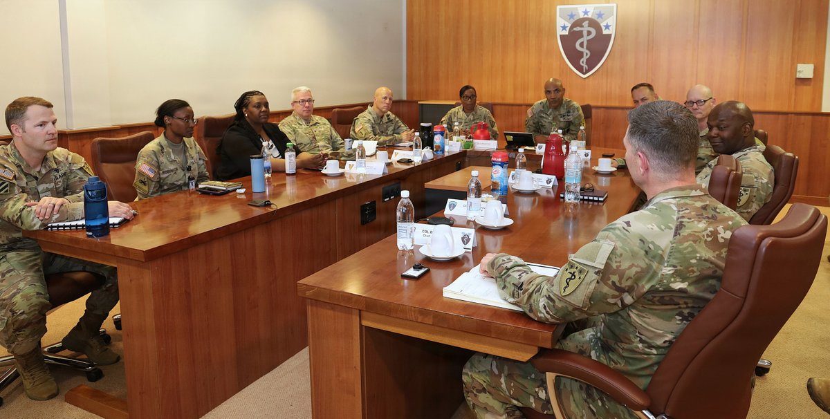USArmyEURAF's tweet photo. Medical readiness across theaters. 🩺 Leaders from 3rd Theater Medical Command visited MRC- Europe and 68th TMC in Sembach, Germany, to strengthen theater medical mission command. 👀 highlights 👇
📸: SFC Eric Johnson and Kirk Frady
#ThisIsUSAREURAF #ConservePower #ReadyNow https://t.co/L1MsOAwuiU