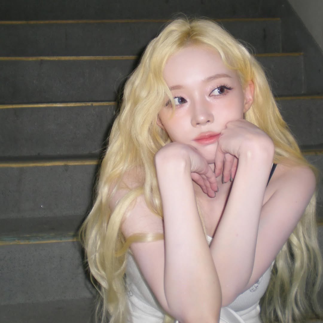 JessiElyse_'s tweet photo. “บิบี๋อย่ายั่วเค้านะ เดะก็อดใจไม่ไหวหรอก”

                             “เห้อ ผมเบื่อความหล่อว่ะ” https://t.co/aMNTCseaok