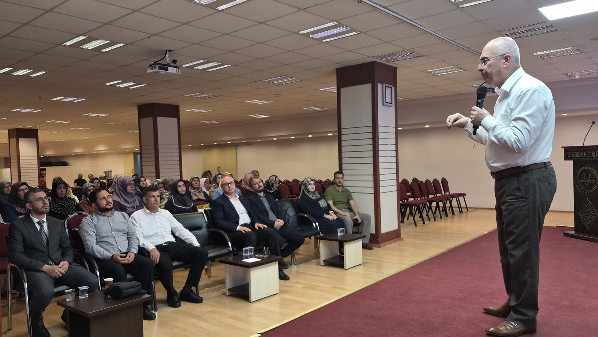 mersinmuftulugu's tweet photo. Mersin İl Müftülüğü tarafından personele yönelik "Afet Farkındalık Eğitimi" toplantısı gerçekleştirildi.
@MersinValiligi https://t.co/cl9UypozXg
