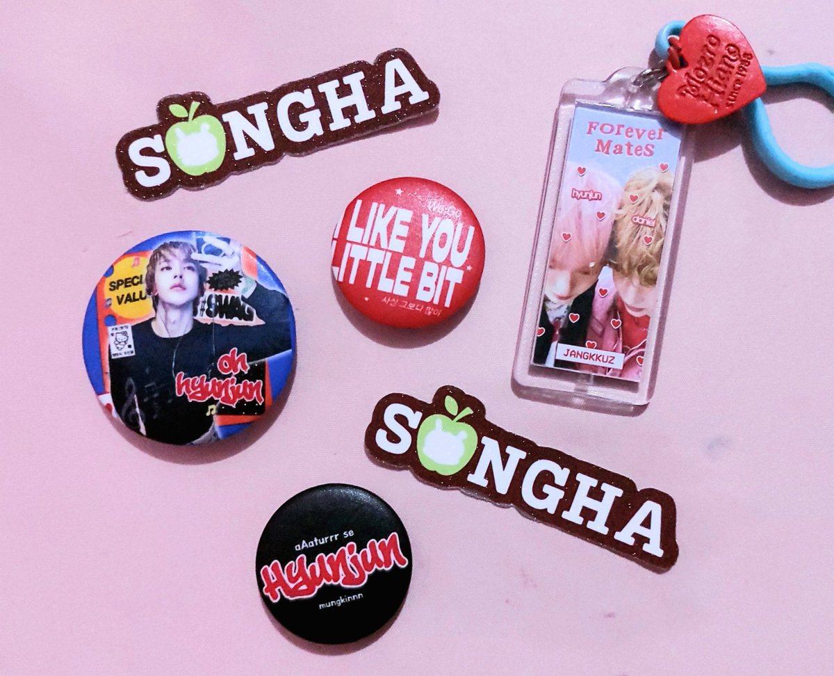 twinklekitsune's tweet photo. kedatengan freebies kece dari @ohynjun selalu sukaa sama desainnyaa 😍😍 makasi banyakkk jeii 😚😚 https://t.co/DG5iFukRHQ