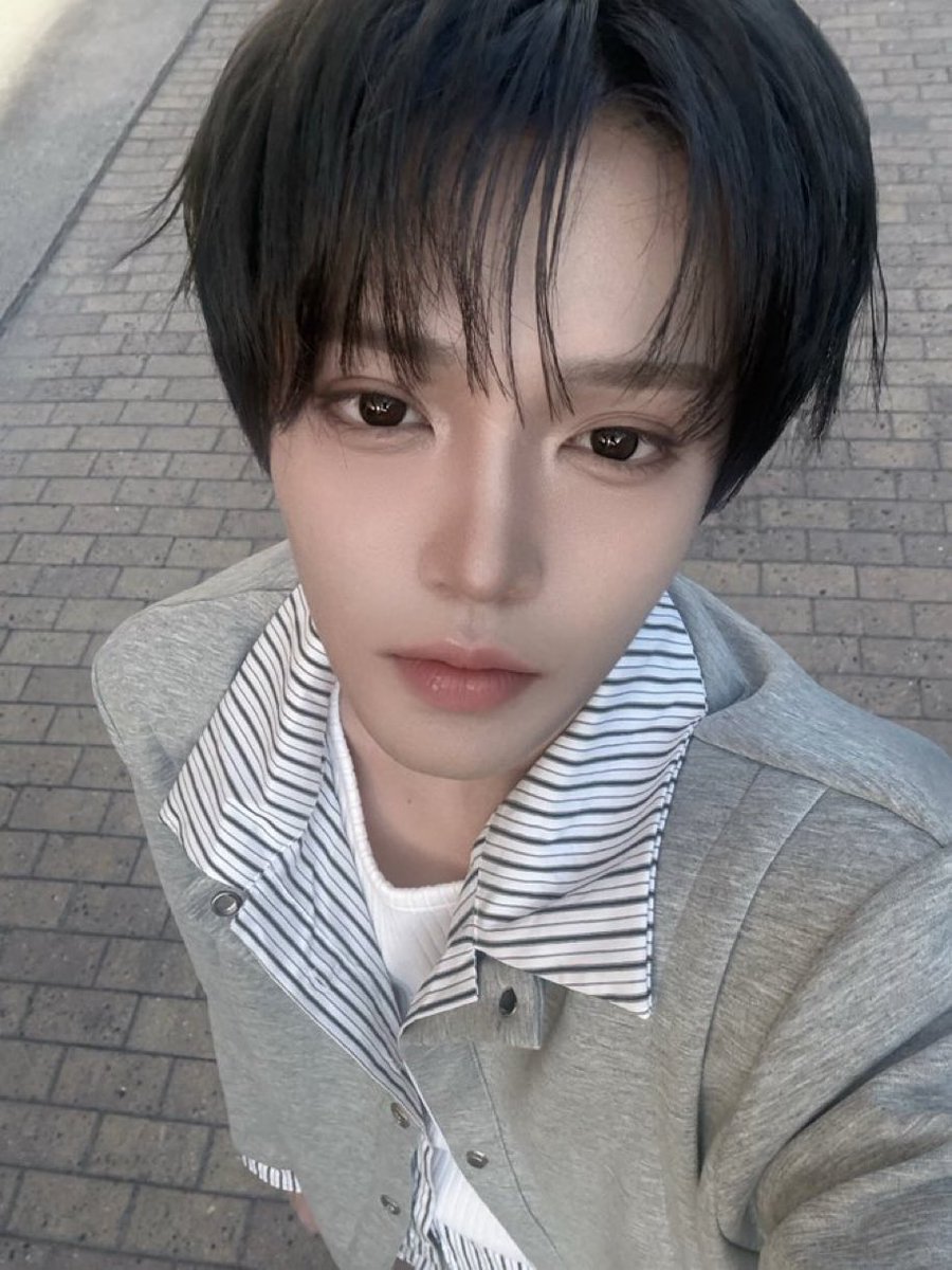 ale 𝜗𝜚 seeing wish & ald1 ⭐️ tweet media