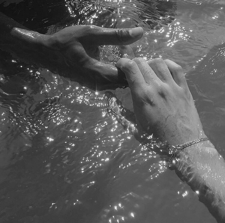 dearpoetia's tweet photo. You know that my last breath will be with you https://t.co/kfYwY243Nb