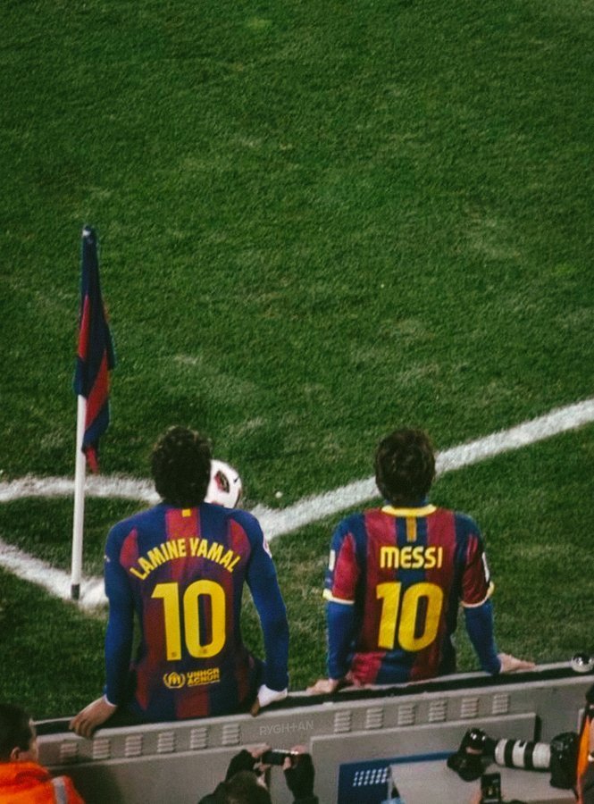 StrangeCSK07's tweet photo. 9.30 ku vera match uh...casuals are about to witness this era's footballing royalty 🔥🔥🔥 https://t.co/oCYYo1HWZ8