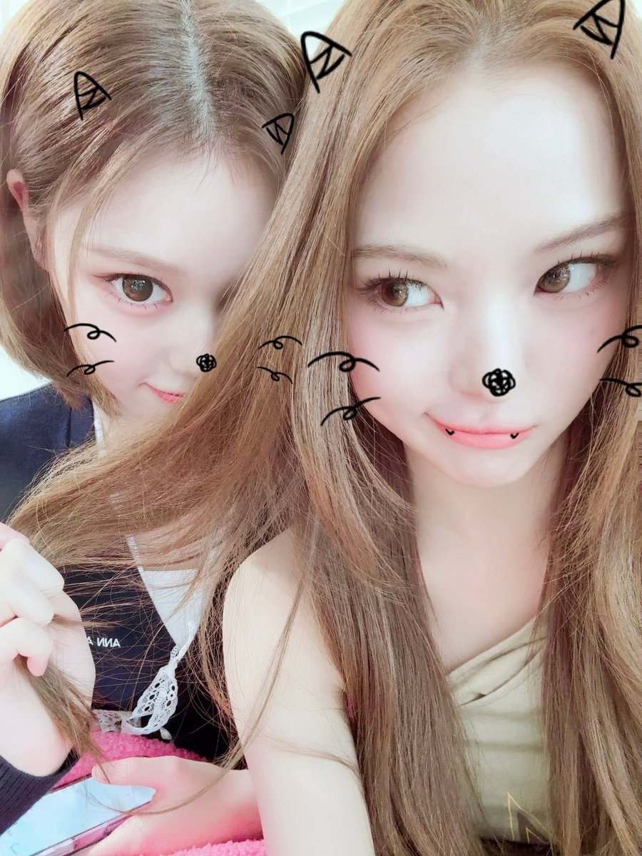 냠 tweet media