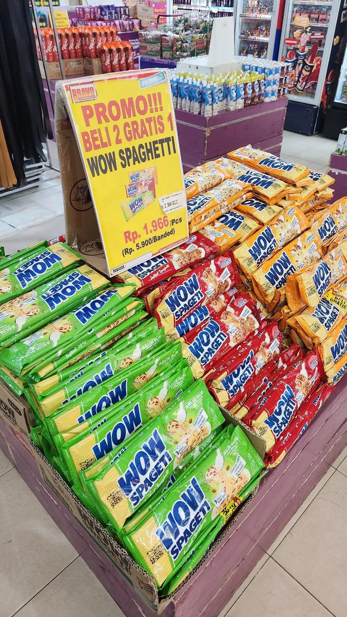 KapudS640's tweet photo. Lu coffee shop kalau pake bahannya merk ginian tapi dijualnya Rp40.000 an per porsi, sesat sih. Mau cepet naik haji atau gimana itu konsepnya wkwk.

cc:nadiemalbaik https://t.co/c8pWNVdzJg