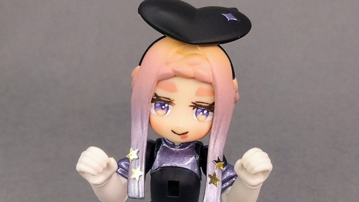kyonami_illust's tweet photo. 出来ました『アリッサ デュオ(ステラ)』さんです
甘いものと星を見るのが好きなうちのこDTA！😋
グラデーションになっている髪色と金色のお星さまがお気に入り https://t.co/0RZfnvFMff