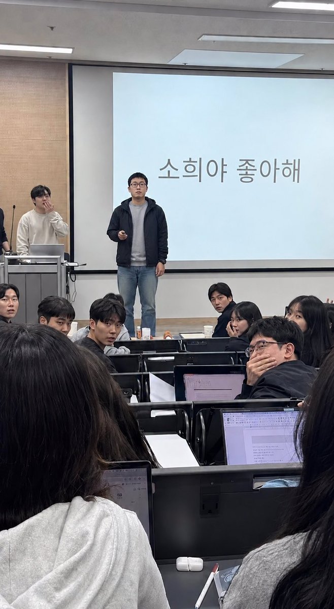 ttoddddck's tweet photo. 소희야 https://t.co/tdnKRR3htg