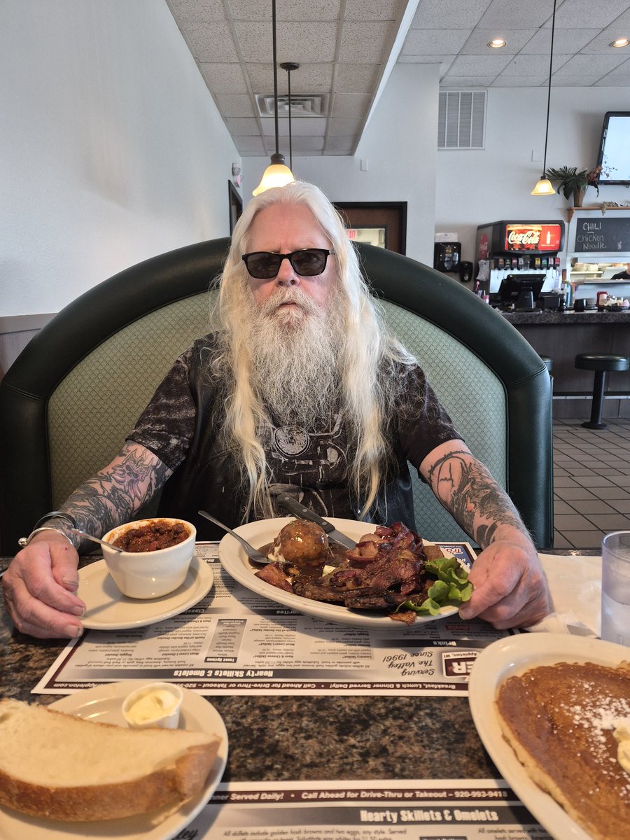 Bourdel1Michael's tweet photo. Eat like a Grizzly https://t.co/klkafrs1Mj