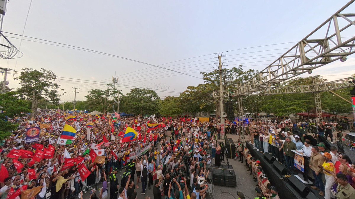 IvanCepedaCast's tweet photo. ¡GRACIAS, SOLEDAD , ATLÁNTICO! https://t.co/jBslSrF4Aq