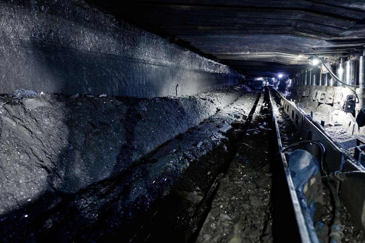 im_mining tweet picture