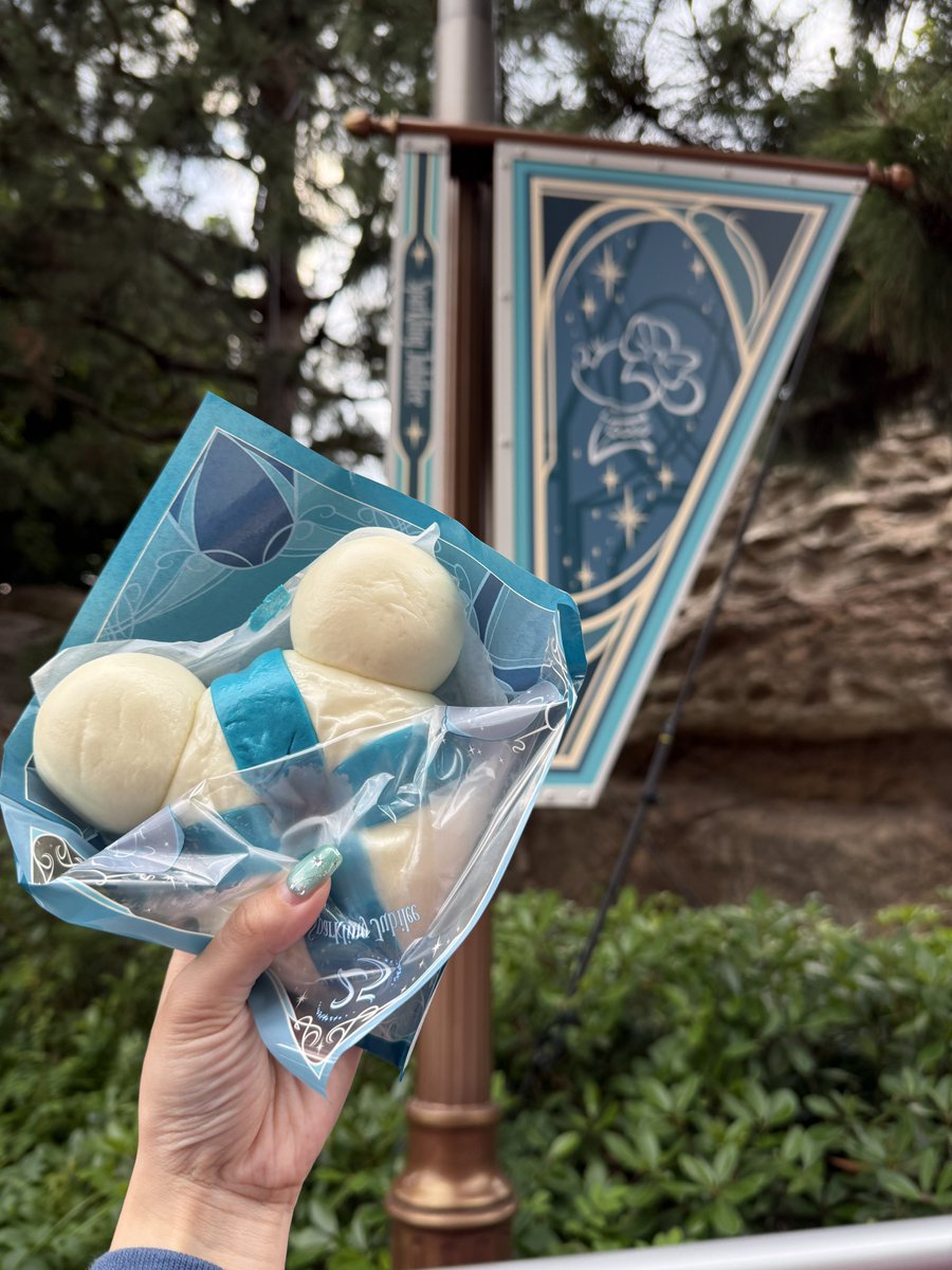 sun_disney's tweet photo. 先週食い倒れインしてました💙 https://t.co/PKhptm8WI3