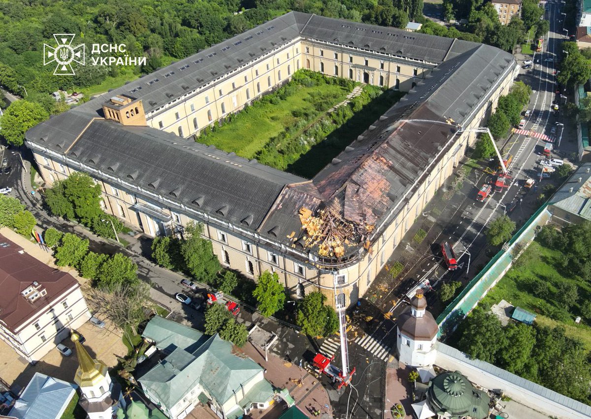 yarotrof's tweet photo. Another piece of Ukraine’s cultural heritage targeted by Russia overnight is Kyiv’s Mystetski Arsenal, one of the country’s main contemporary art exhibition spaces that also houses its main literary festival. The building dates back to 1803. The war is not about a piece of land in Donbas. It is about exterminating Ukrainians as a separate people with their own culture, their own past and therefore their own future.