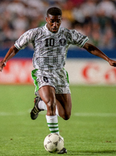 90sfootball's tweet photo. Jay-Jay Okocha 🇳🇬 https://t.co/ogLaRFS3TM