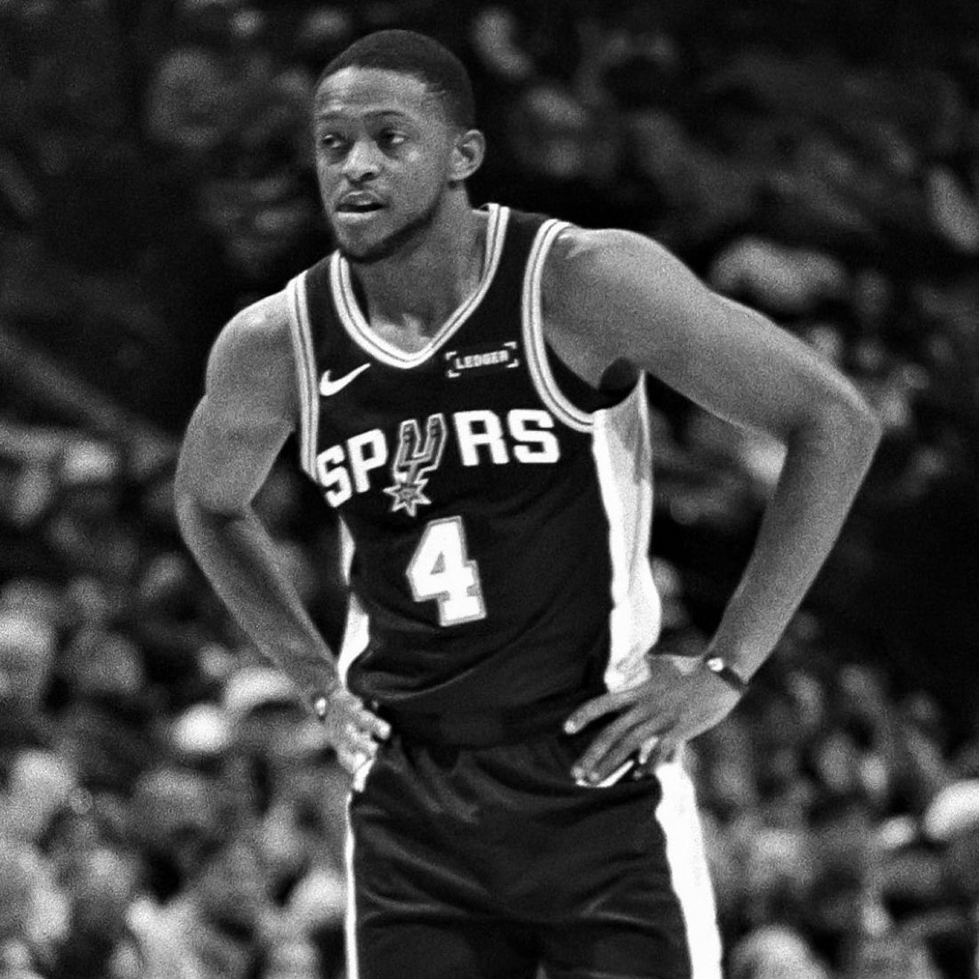 Fullcourtpass's tweet photo. De’Aaron Fox unfollowed the San Antonio Spurs on Instagram 👀 

(h/t @TheNBABase) https://t.co/1579zkqjx3