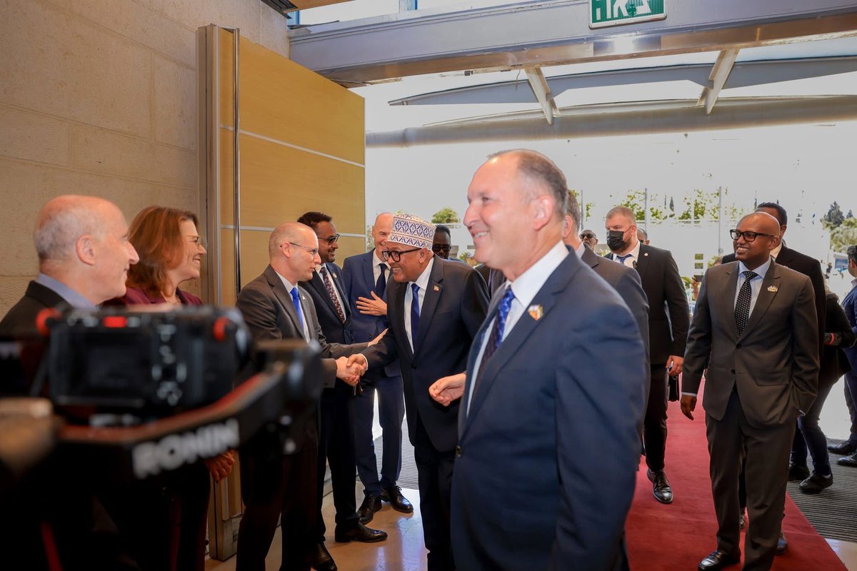 MMSomalitv's tweet photo. #Israel Receives #Somaliland President as Diplomatic Visit Enters Second Day. 

The Minister of Foreign Affairs of the State of Israel, @gidonsaar, received the President of the Republic of Somaliland,  @Abdirahmanirro and the delegation led by him in a respectful and official manner. The visit is in its second day of an official tour in Israel.