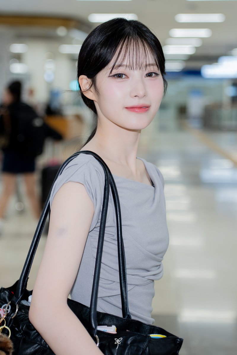 scenebag's tweet photo. 260614
#리브 #리센느 #RESCENE #LIV https://t.co/RtabK2sI2z