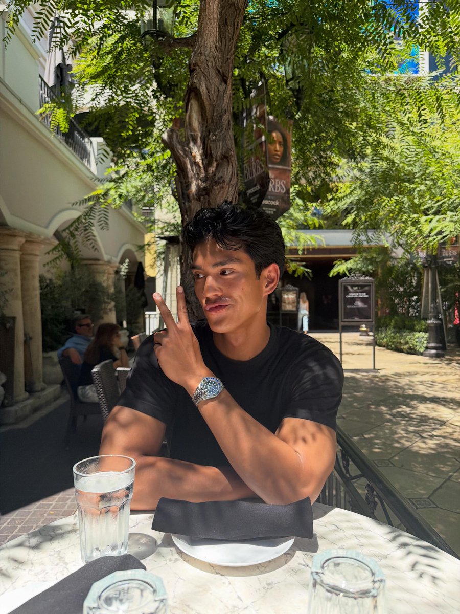 TeamAnthonyOfc's tweet photo. Update: Anthony Constantino new IG post.

"lunch date tayo" 

IG 🔗https://t.co/ULyS4YS9PW

#AnthonyConstantino https://t.co/V4d6d5N9zd