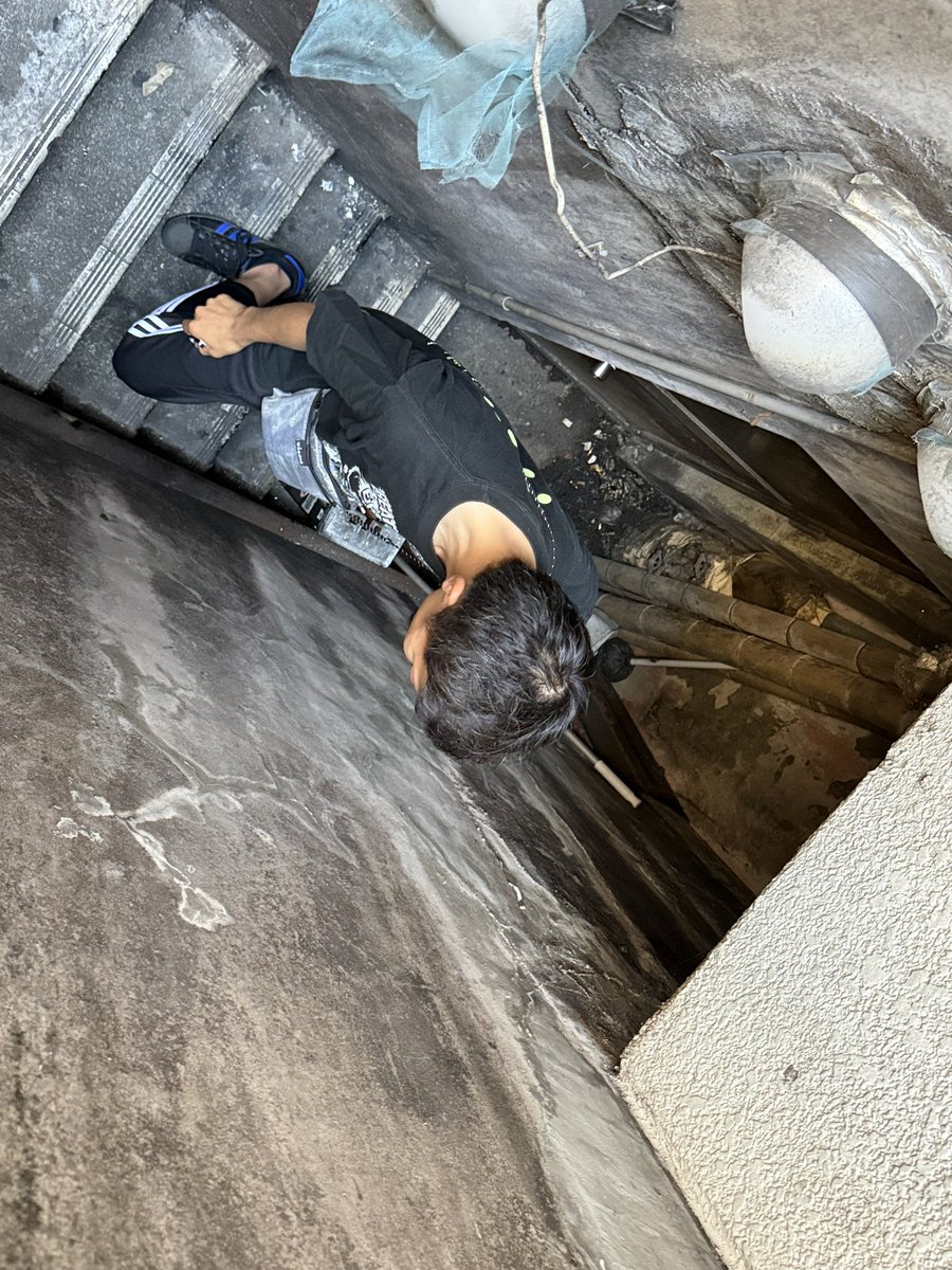 730_u's tweet photo. 何年後かに、かっちゃんがソロやる時のアー写 https://t.co/A0WVyGP2Uv