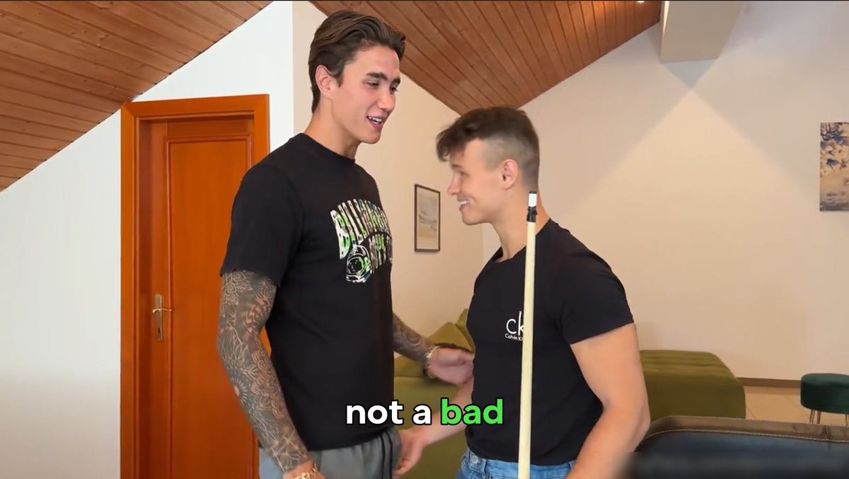 dirtyloansxxx's tweet photo. This aspiring model was so determined to make it in the industry....He showed just how dedicated he was when the instructions got naughty. 😏 https://t.co/mIc4toIDO3