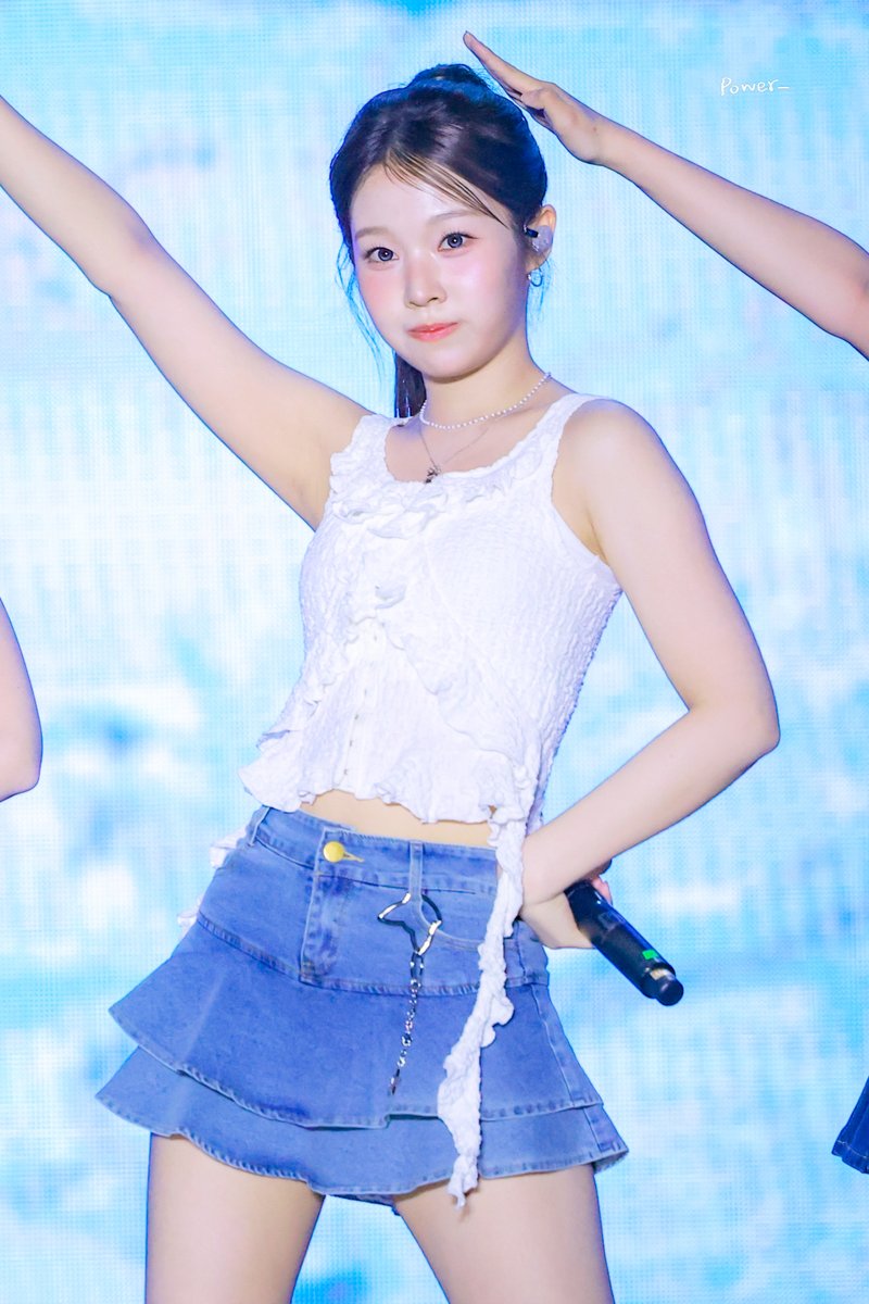 sohee_0317's tweet photo. 260613
다이브페스티벌
김도희🐟🤍
#세이마이네임 #SAYMYNAME #도희 #DOHEE https://t.co/nXbVX1Jt5c