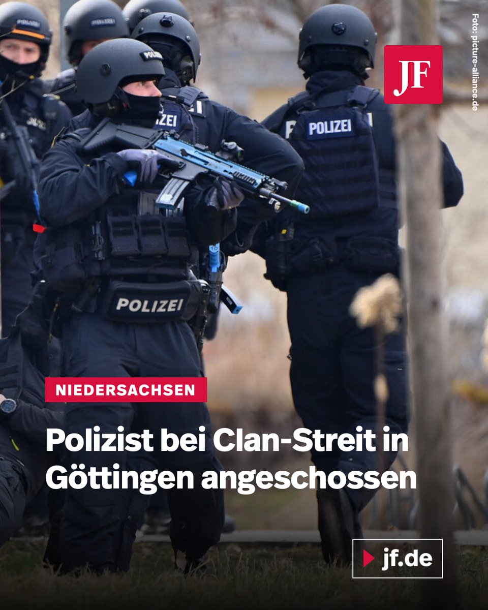 jungefreiheit's tweet photo. Die Göttinger Polizei sucht nach einem Flüchtigen, der einen Beamten niedergeschossen hat. SPD und CDU verurteilen die Attacke scharf. Zu einem zentralen Aspekt schweigen sie aber: Es handelt sich um Clankriminalität.
Weiterlesen: https://t.co/BMkUq4gSS5 https://t.co/MNDjEBqrjK