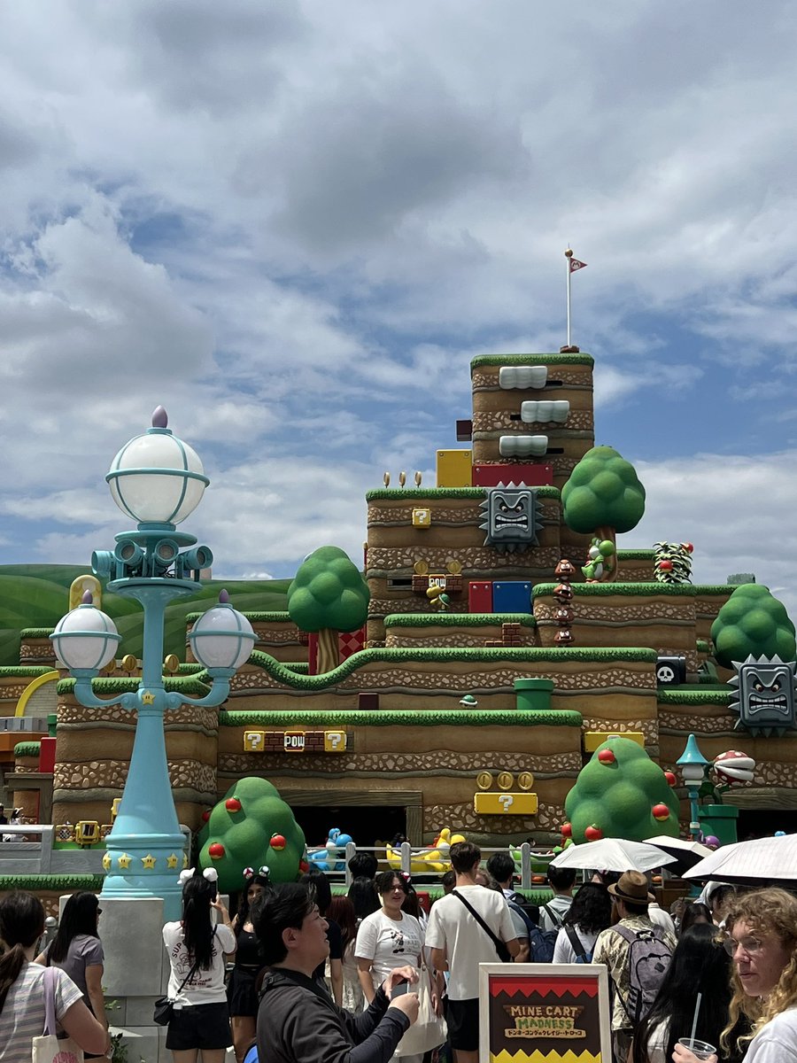 Lettuce_4040's tweet photo. ユニバ行った
8~9年振りで楽しかった https://t.co/SAjZUFW2Zz