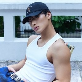 kkhibal's tweet photo. 아무리 박박 빨아도 절대 원래 상태로 돌아가지 못할정도로 헤져버린 수건미 있으시다 ㄹㅇ https://t.co/BEI2uEJYrZ