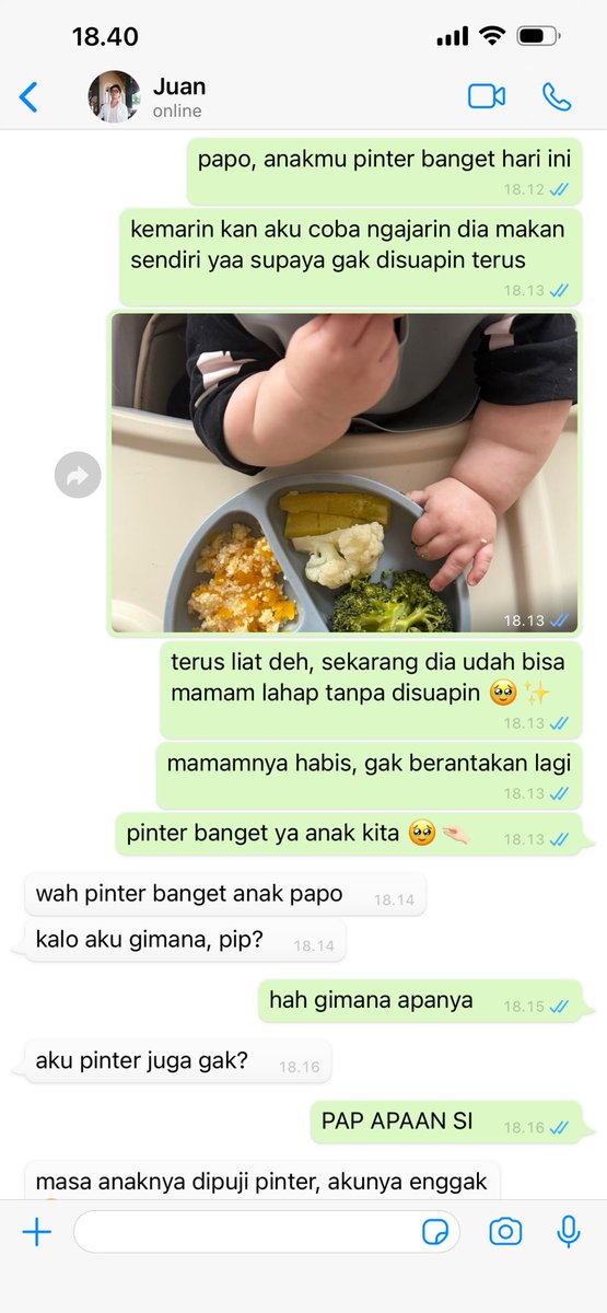donsteacup's tweet photo. menikah tapi musuhan
; jossgawin au

si abang ngambek karena pengen disayang-sayang juga kayak anaknya yang embul itu. https://t.co/wF7qcHF69q