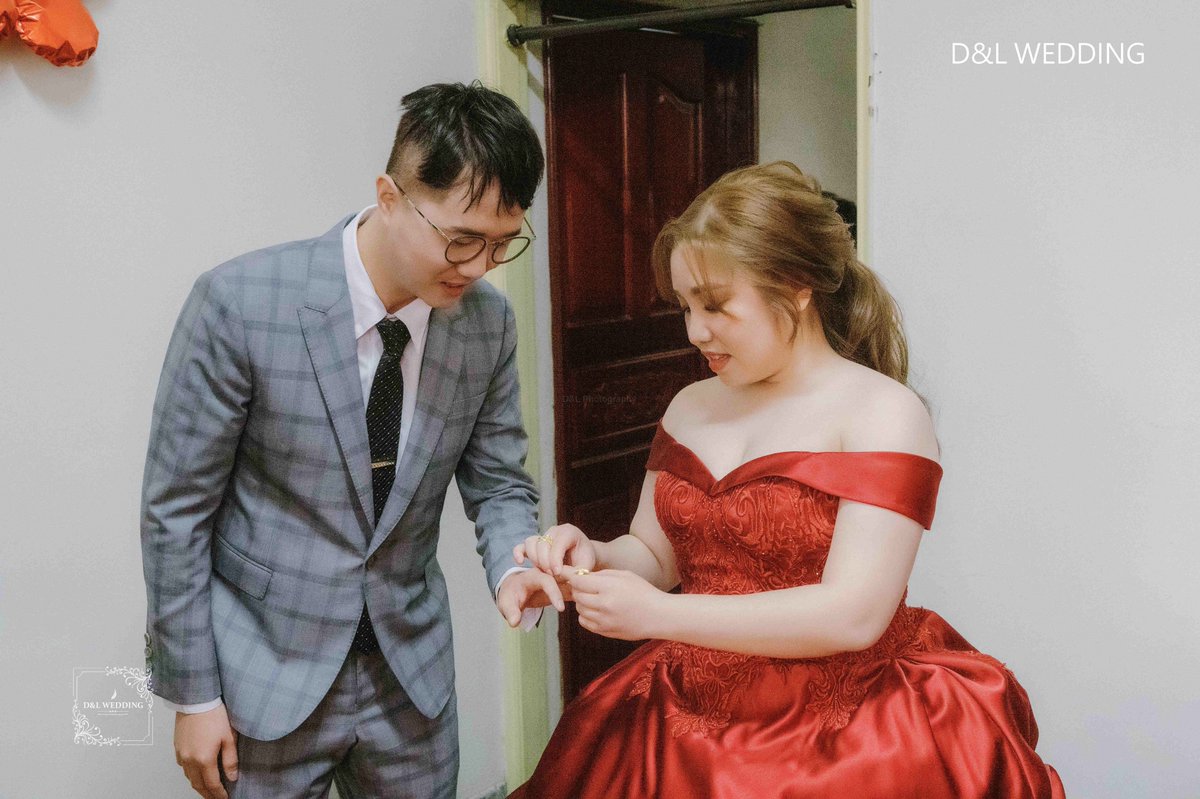 derek_d_l's tweet photo. 歡迎洽詢〔婚禮攝影 - 婚禮錄影 - 婚紗攝影 - 寶寶抓週 - 平面動態婚攝 - 新生兒寫真 - 孕婦寫真〕
官方網頁：https://t.co/68XvMsUx7E
粉絲專業：https://t.co/P5daIapbjF
Youtube：https://t.co/bC3xdpRtrY
電話：0982016683
LINE ID：@ywh4957e 

#婚禮攝影 #婚禮紀錄 #婚禮錄影 #婚禮 #全省拍攝 https://t.co/al8s1yqOg1