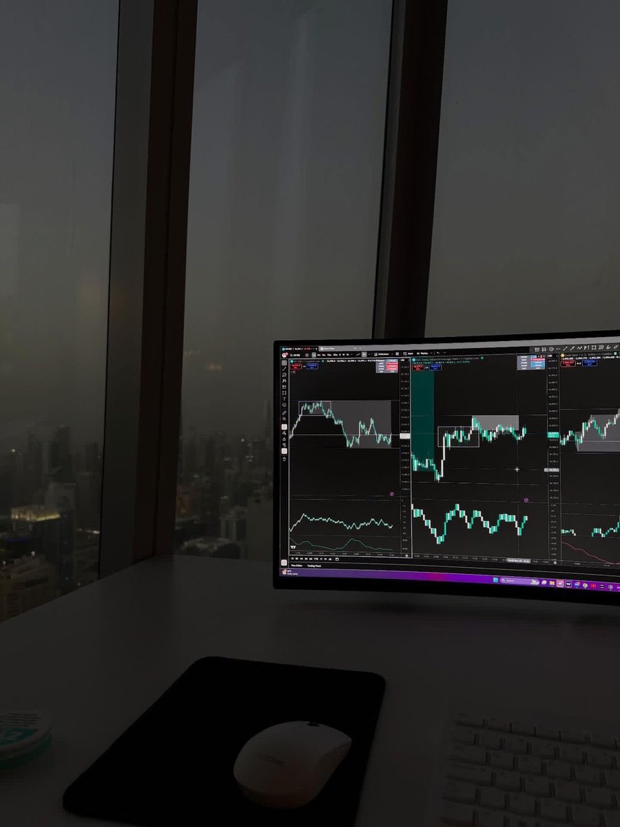 Socarium's tweet photo. Do you really want to work for your whole life? 

Now or never. https://t.co/1KqrPIDN2o