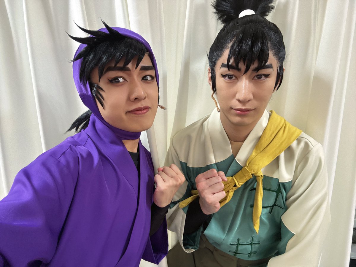 kengouhata's tweet photo. ･
#忍ミュ 16弾 大阪千秋楽🌸
ご来場いただきました皆々様、
ありがとうございました！

舞台から見える沢山のお客様の景色は
今回も毎公演の励みでした。
改めましてこんなにも幸せな時間を
ありがとうございました！

次はラスト春日井！！！
何卒、応援よろしくお願いします🔥

https://t.co/coYSzGGVbC
