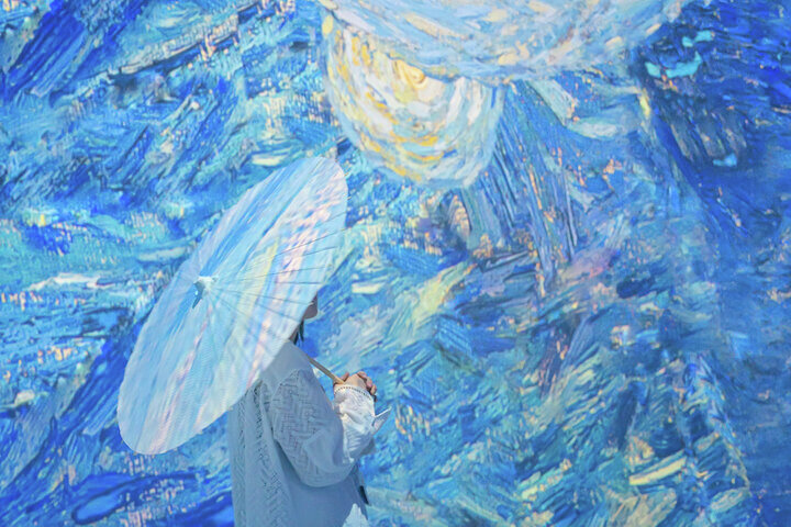 cotrip_twi's tweet photo. ＼東京ドリームパークに誕生／
圧倒的スケールで魅せる、本格デジタルアート施設「RÊVE DES LUMIÈRES」。
全身で“アートのシャワー”を浴びるような没入体験を、ことりっぷ編集部がレポートします📝

詳しくはこちら⇒https://t.co/fBg1taWgPE https://t.co/zx35fyuCZk
