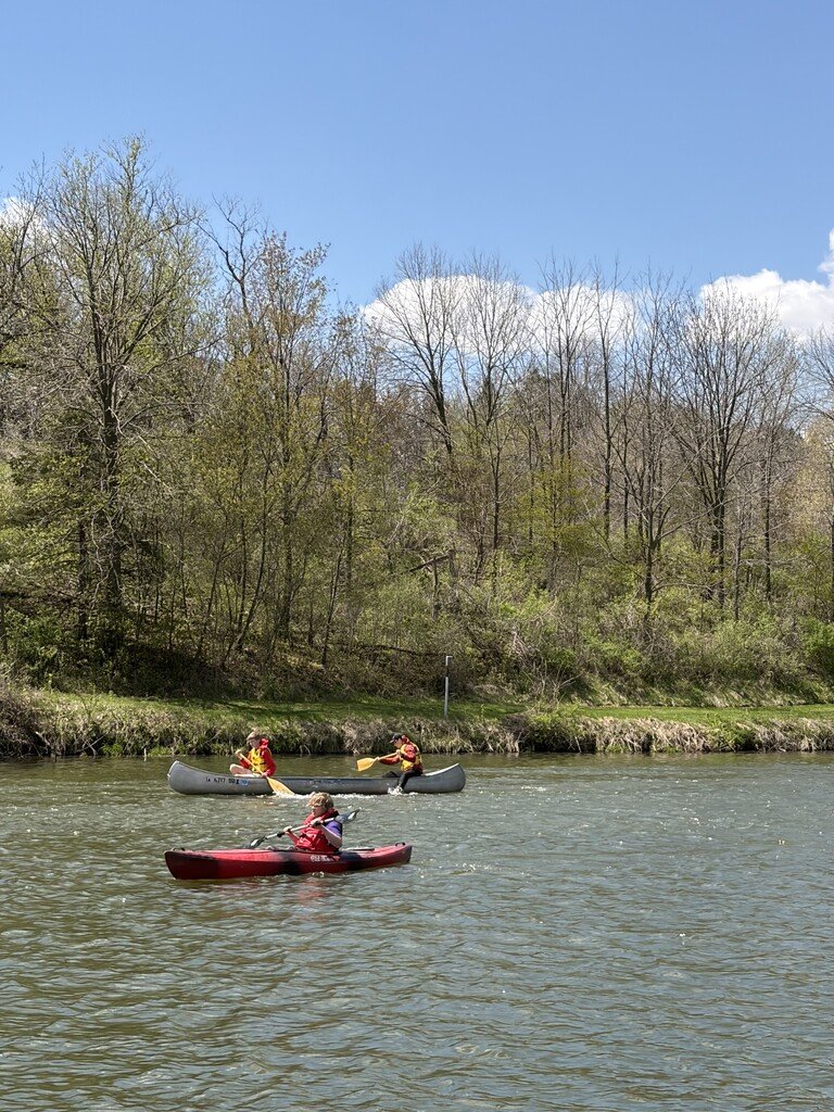 TVPride1's tweet photo. At the end of April our 8th grade students spent a day at Lake Meyer. It was a great way to celebrate nearing the end of 8th grade and junior high. They build fires, enjoyed s'mores, played football and kickball, went fishing, and kayaking! (part 1 of 2) #TVPride https://t.co/UQ9T5g5jXr
