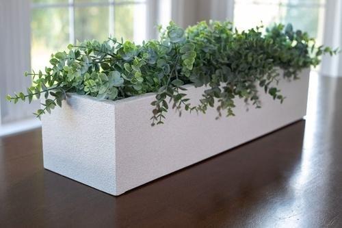 DanielleMMazza's tweet photo. House One editor Jenn Largesse shares how to create an outdoor planter with a stone-look finish. https://t.co/yVN3Q4e3rt https://t.co/973pfow4sv