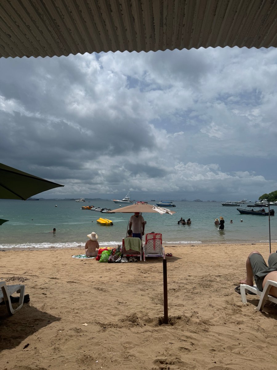 Hispanic Nomad | Remote Work, Travel, Growth tweet media