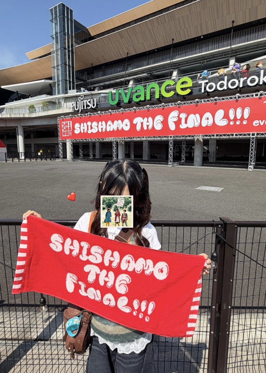 ri3qro0's tweet photo. ~SHISHAMO THE FINAL~

いままで素敵な音楽を私たちに届けてくれて本当にありがとう⋆*
これからもずっとずっと大好きです❣️🐟
#SHISHAMO https://t.co/MdxElHOe3N