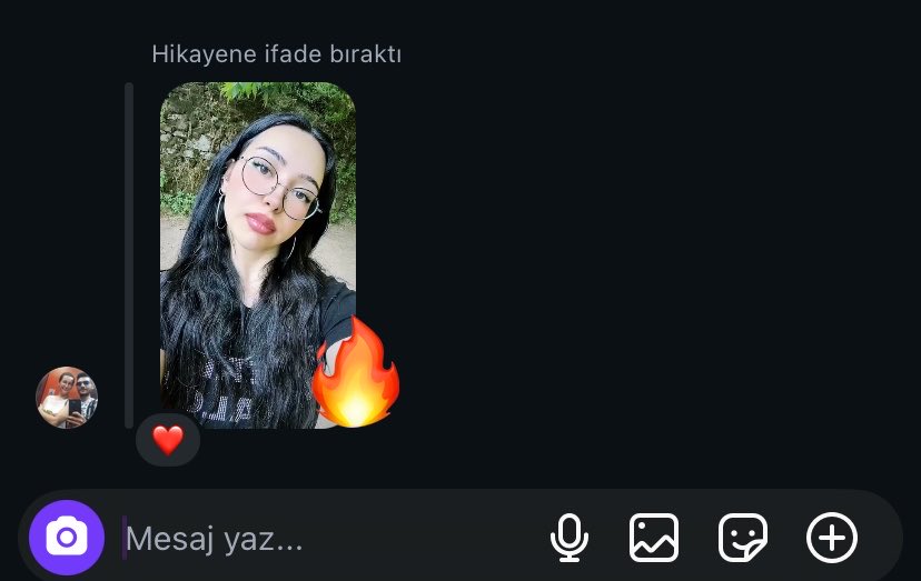 Damladd3's tweet photo. İnstadaki aç köpeklerin dm’ine değil annemizin her storymize attığı aleve düşüyoruz… biz de birileriyiz… https://t.co/ibDC3nnDOG