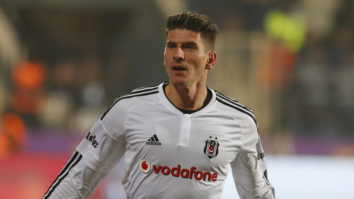 pusholder's tweet photo. Beşiktaş, Necip Uysal'a jübile düzenleyecek.

Organizasyonda Ricardo Quaresma ve Mario Gómez gibi isimler de yer alacak. (A Spor) https://t.co/Wl2Ad20x5u