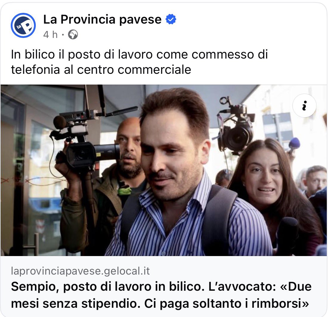 _sissolina's tweet photo. Chi si potrebbe mai fidare a lasciare il proprio telefono in mano a uno che hackerava il whatsapp della cugina per trafugarne le foto e video intimi? Come fidarsi a lavorare con uno che fotografava di nascosto sotto le gonne delle colleghe??

#Garlasco #Sempio #LaProvinciaPavese https://t.co/KqJIz4PDFE