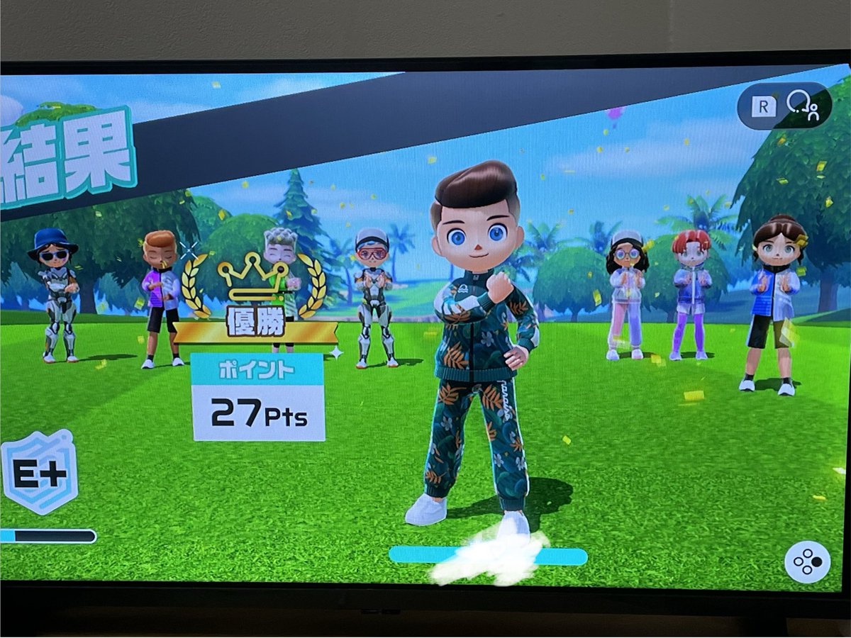 jujuko1205's tweet photo. バーディーチャンス逃しちゃったけど、なんとか初優勝🏆⛳️🏌️‍♀️
嬉しい〜☺️💚
ゴルフってメンタルスポーツでもあるね❣️ https://t.co/deaX9LhCcD