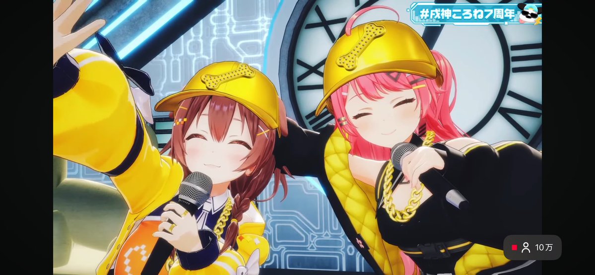 smmsn_sub's tweet photo. みっころね最高にかわいかったしぱんつキツすぎてしんどいし直筆は無事確保しました🤟🏻🤟🏻🤟🏻
マフィオーザと超ゲマ衣装もすきすぎた
 #戌神ころね7周年 https://t.co/VjHlrtJepl
