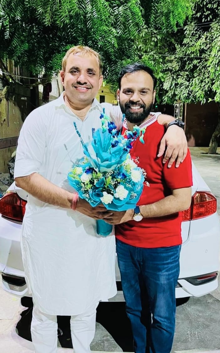 kbckulbhushan's tweet photo. आम आदमी पार्टी के कर्मठ जुझारू और अपनी टीम को हमेशा सपोर्ट करने वाले बड़े भाई  @PardeepLohanAAP जी को जन्मदिन की अनेकों शुभकामनाएं आप हमेशा स्वस्थ रहें आपका मार्गदर्शन हमें मिलता रहे आपका स्नेह हमें मिलता रहे Happy Birthday Boss💐 https://t.co/boayk9hqNC